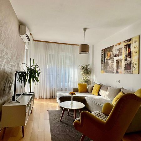 Apartamento Zemunske Kapije Belgrado Exterior foto