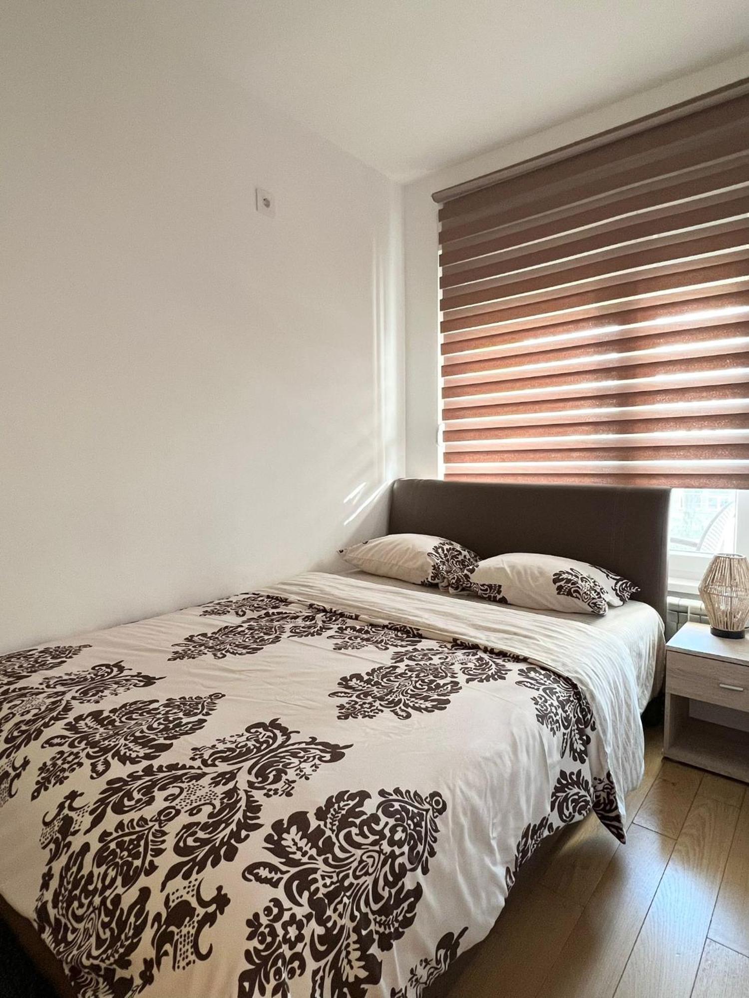 Apartamento Zemunske Kapije Belgrado Exterior foto