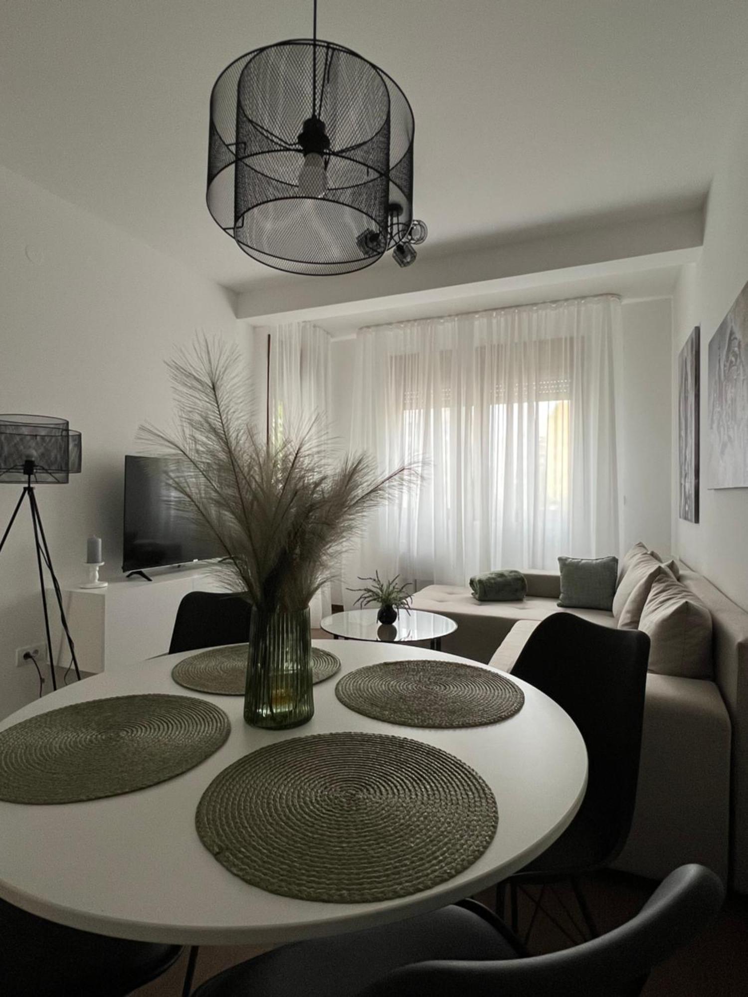 Apartamento Zemunske Kapije Belgrado Exterior foto