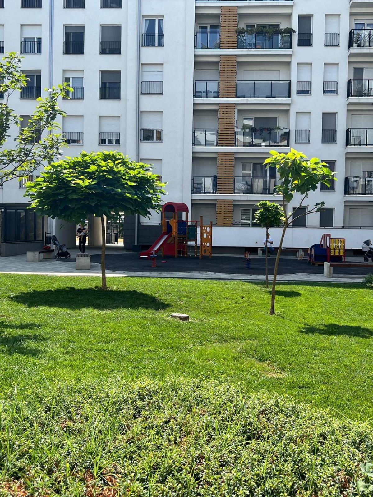 Apartamento Zemunske Kapije Belgrado Exterior foto
