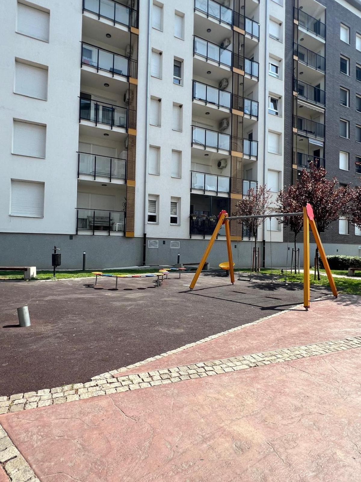 Apartamento Zemunske Kapije Belgrado Exterior foto