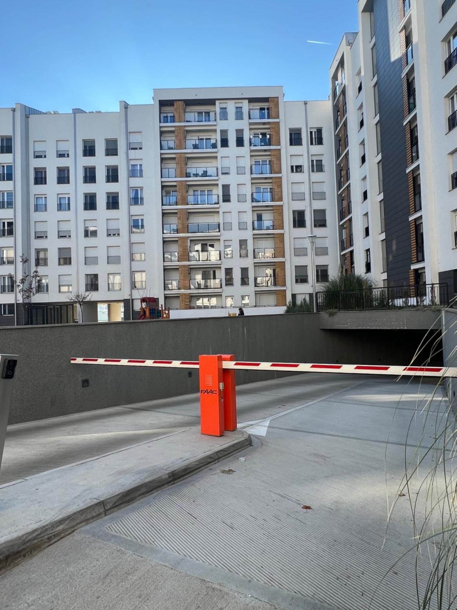 Apartamento Zemunske Kapije Belgrado Exterior foto