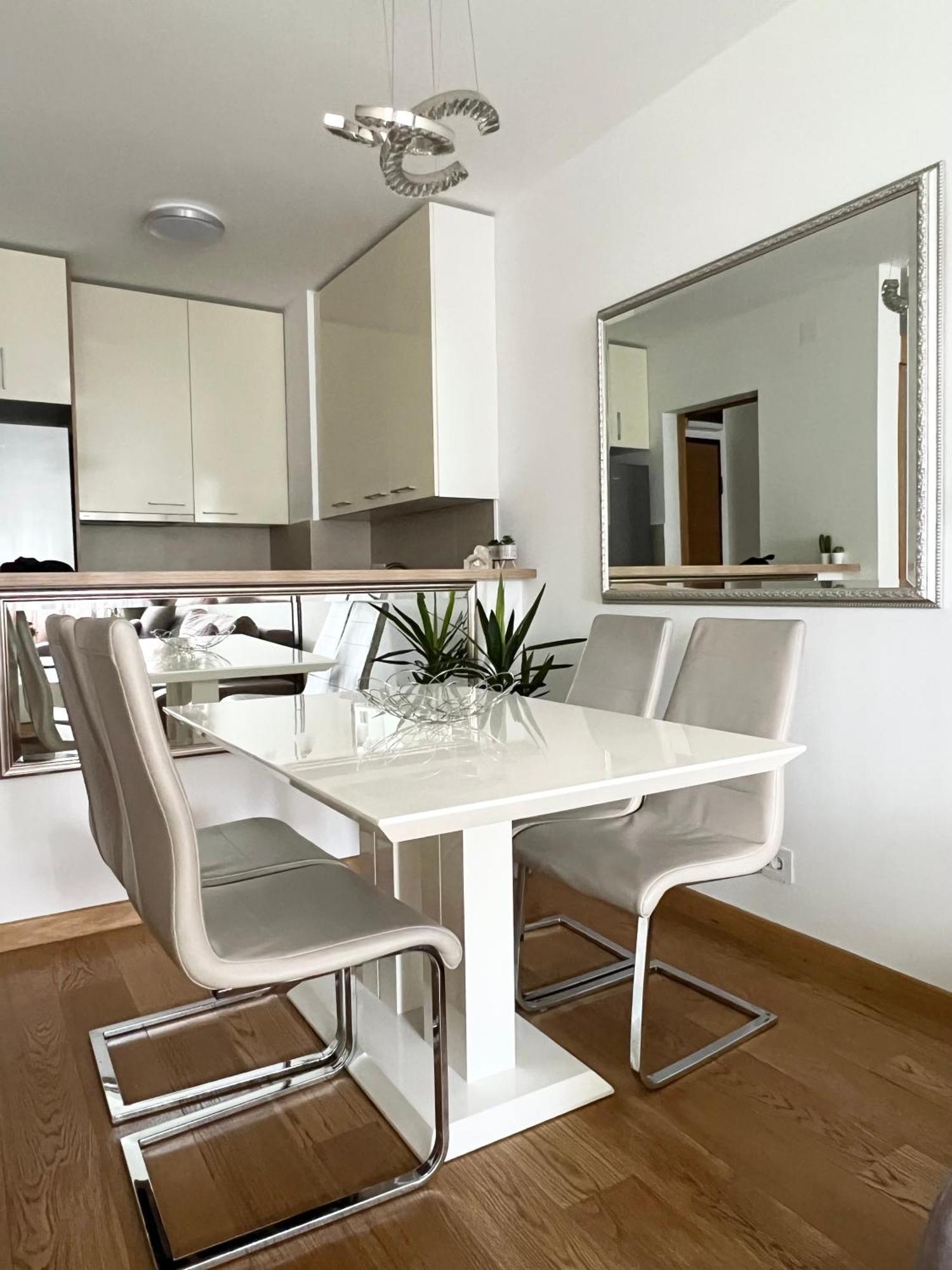 Apartamento Zemunske Kapije Belgrado Exterior foto